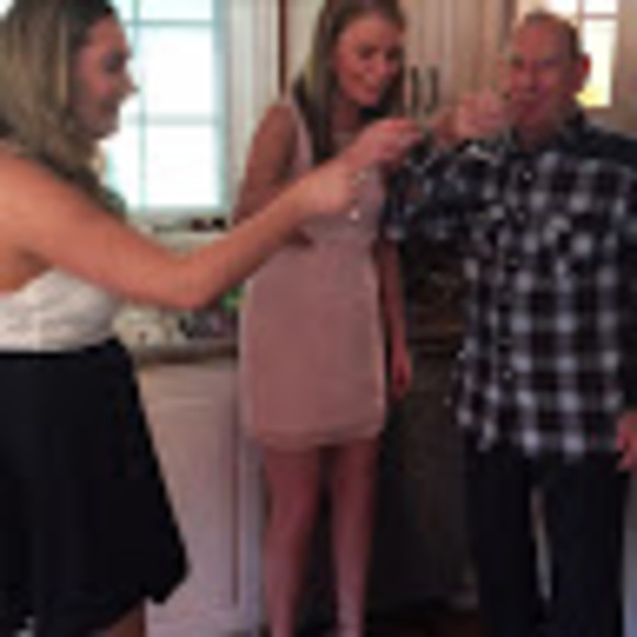 Meet your Posher, Whitney - Picture 1 of 1